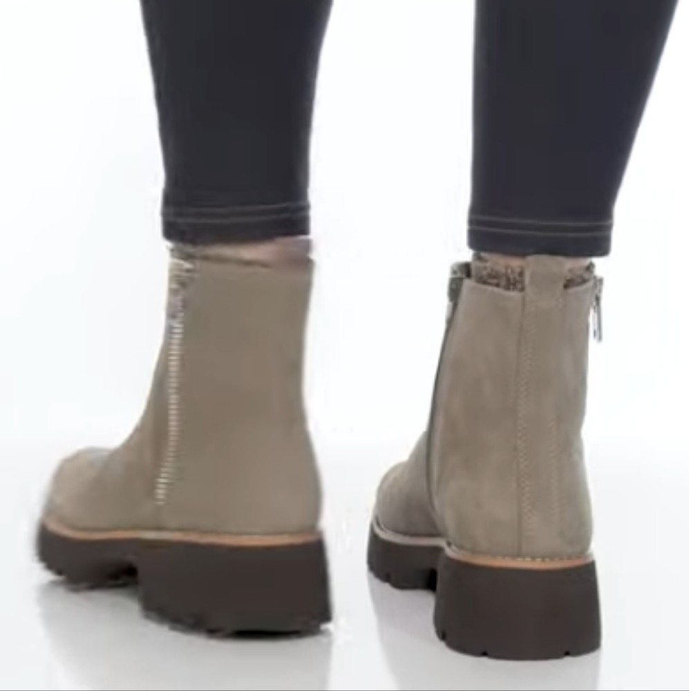 blondo Fallen Rock booties - Picture 2 of 5